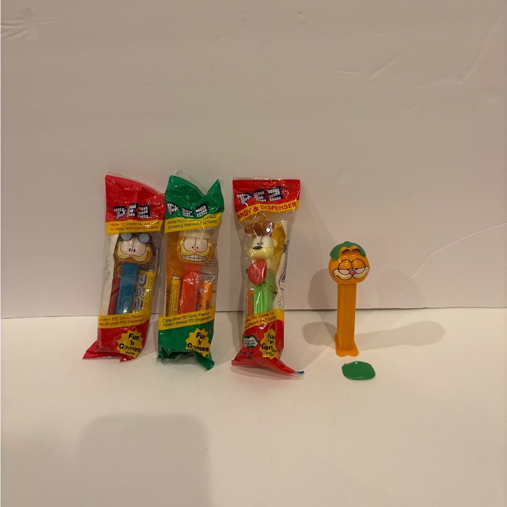 Garfield Lot of Four Pez Dispensers